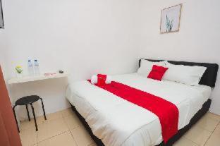 Reddoorz Near Plaza Araya Malang Otel Blimbing  Oda fotoğraf